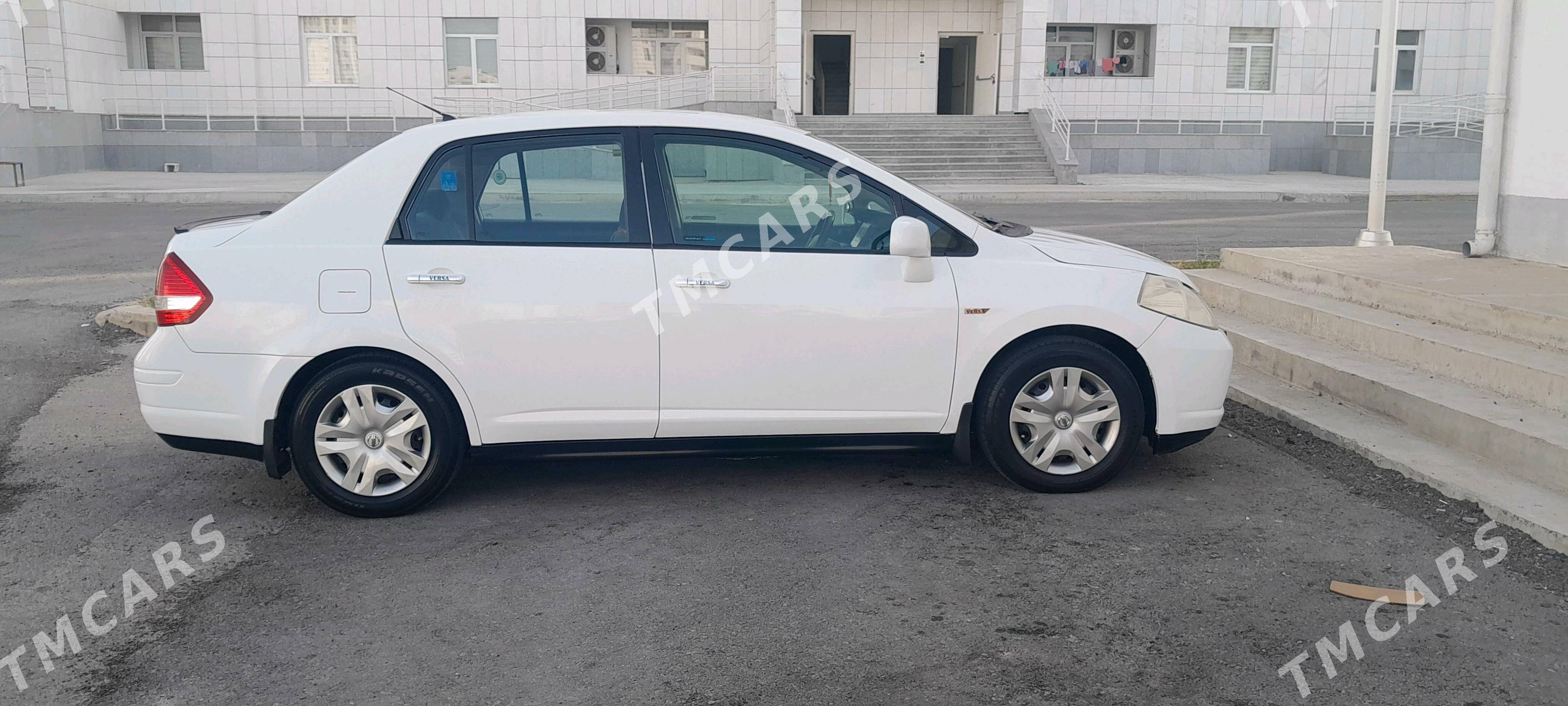 Nissan Versa 2010 - 125 000 TMT - Aşgabat - img 6
