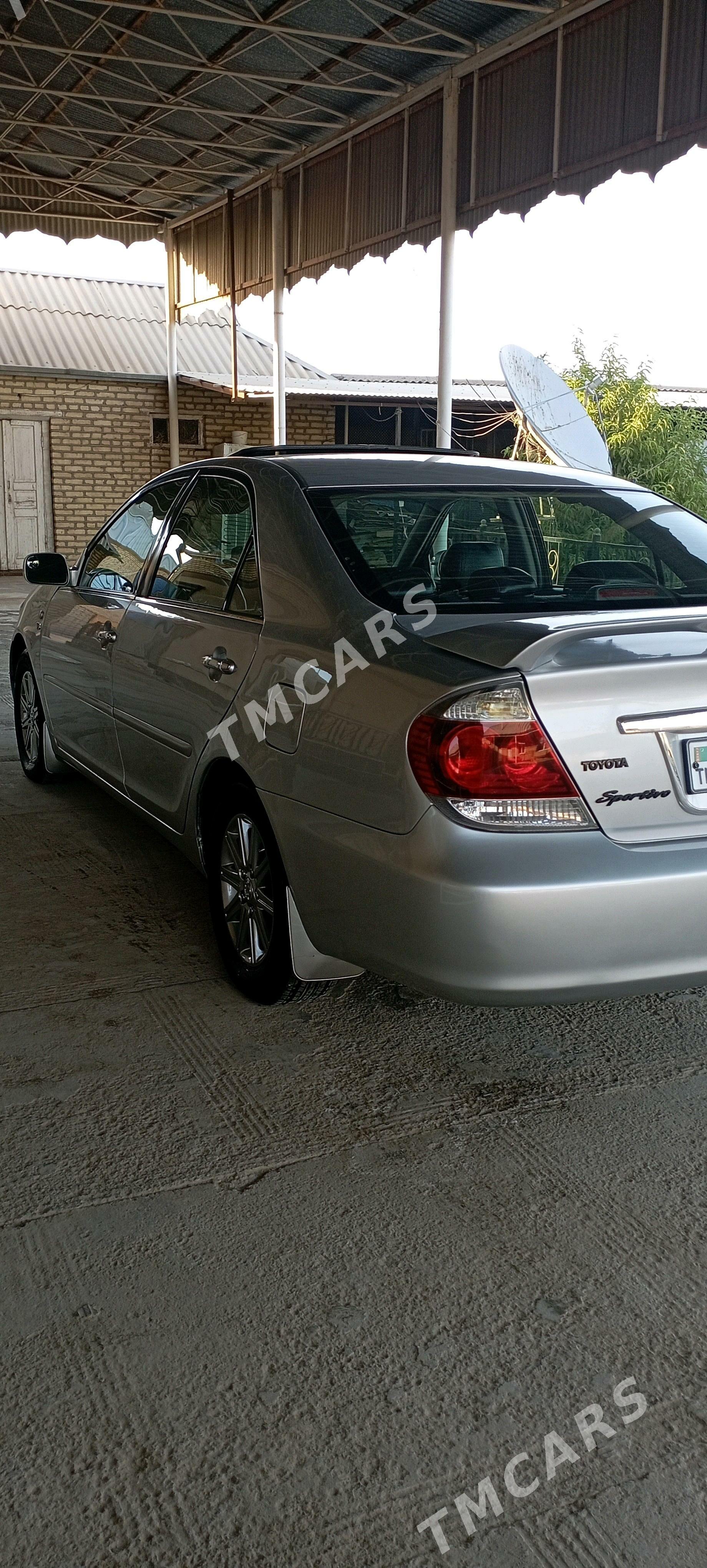 Toyota Camry 2005 - 200 000 TMT - Мары - img 5