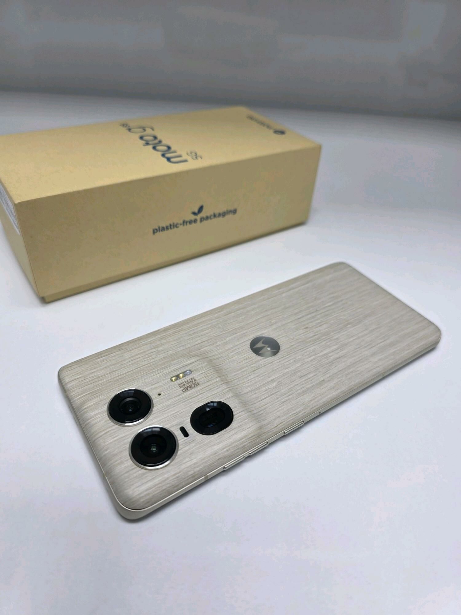 Motorolla edge 50 Ultra 1TB - Багир - img 1