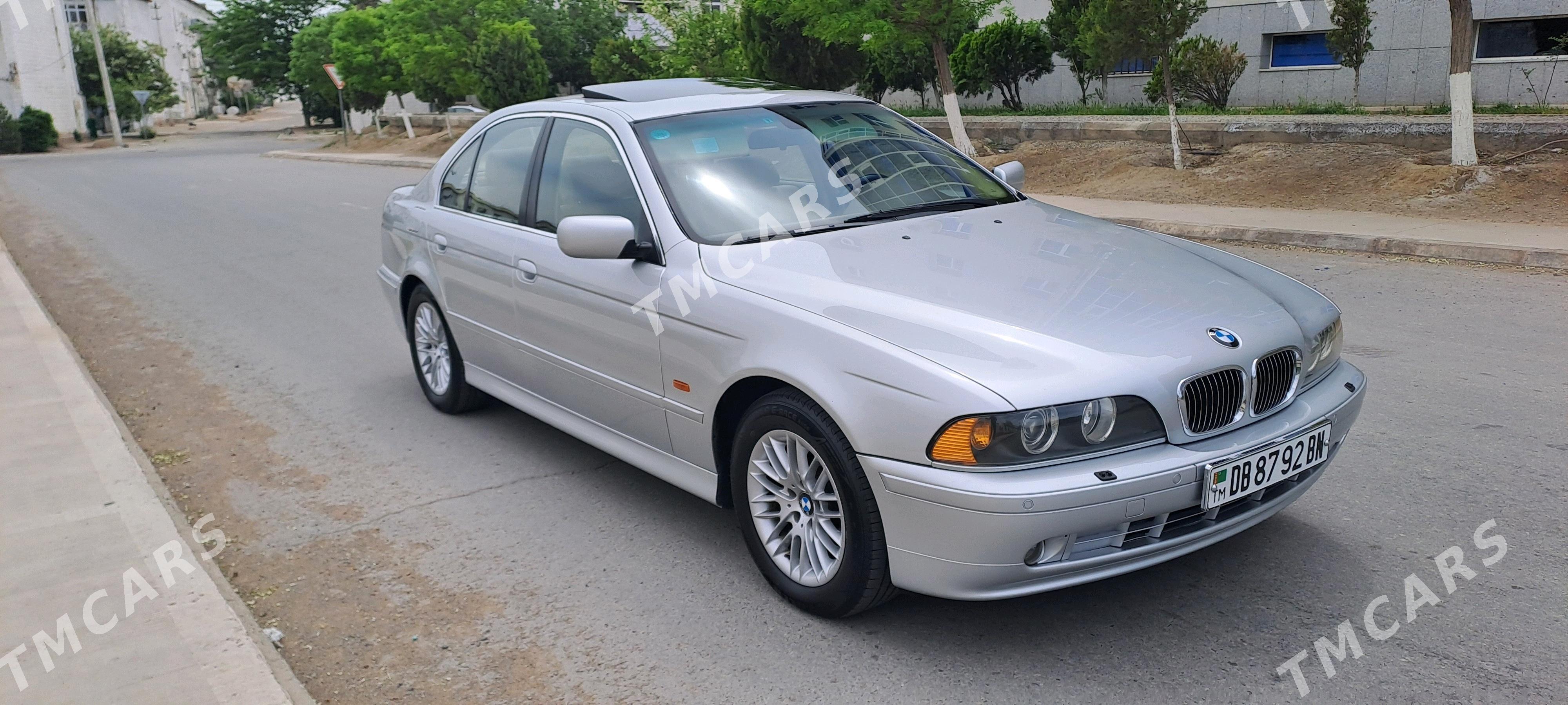 BMW E39 2002 - 155 000 TMT - Туркменбаши - img 3