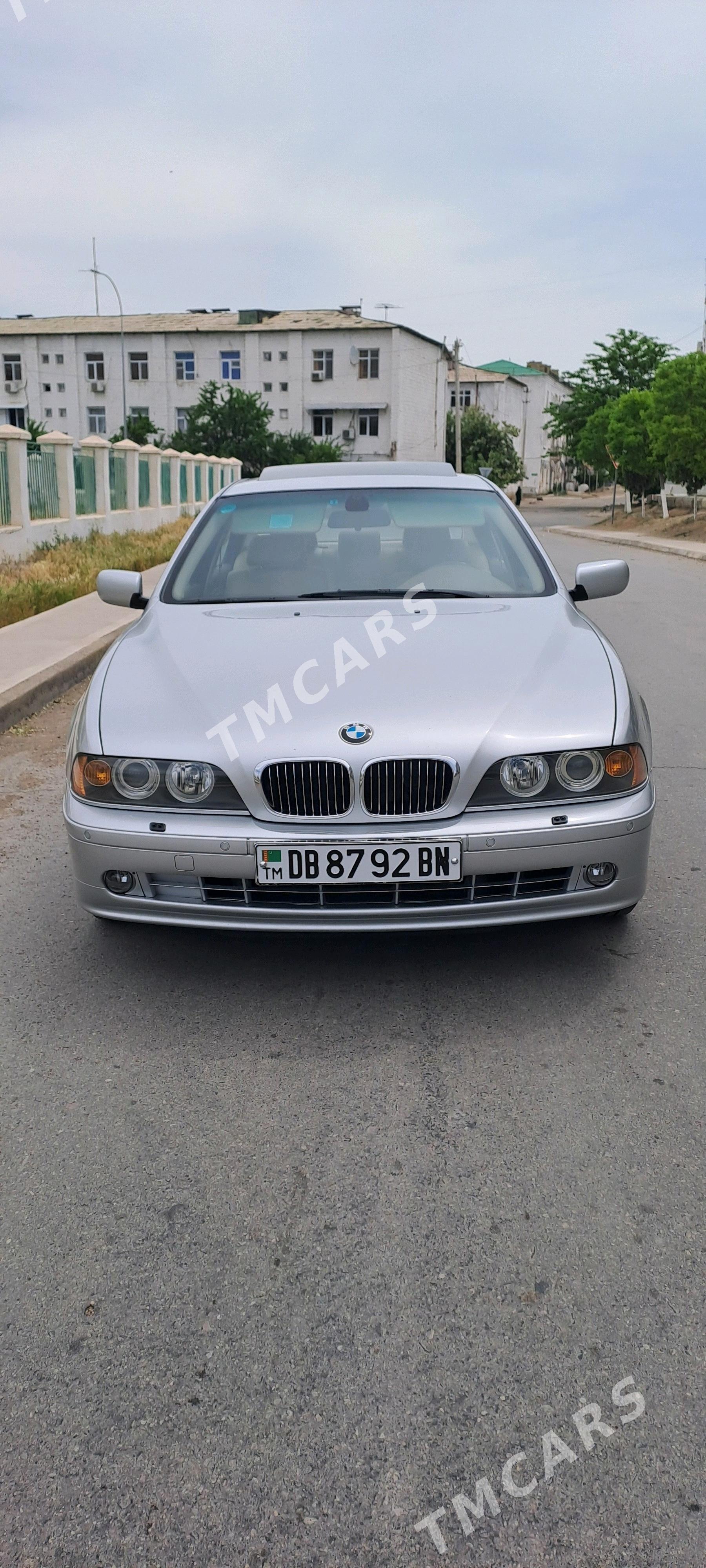 BMW E39 2002 - 155 000 TMT - Туркменбаши - img 5