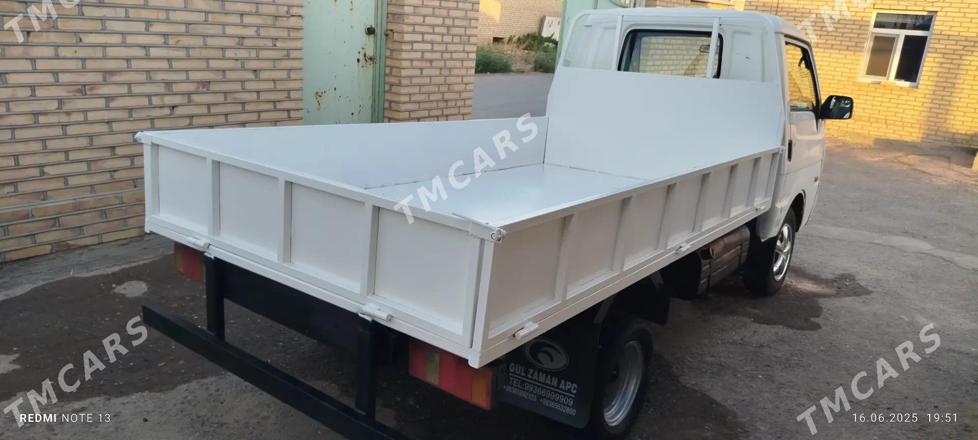 Mazda B2000 2001 - 80 000 TMT - Mary - img 7
