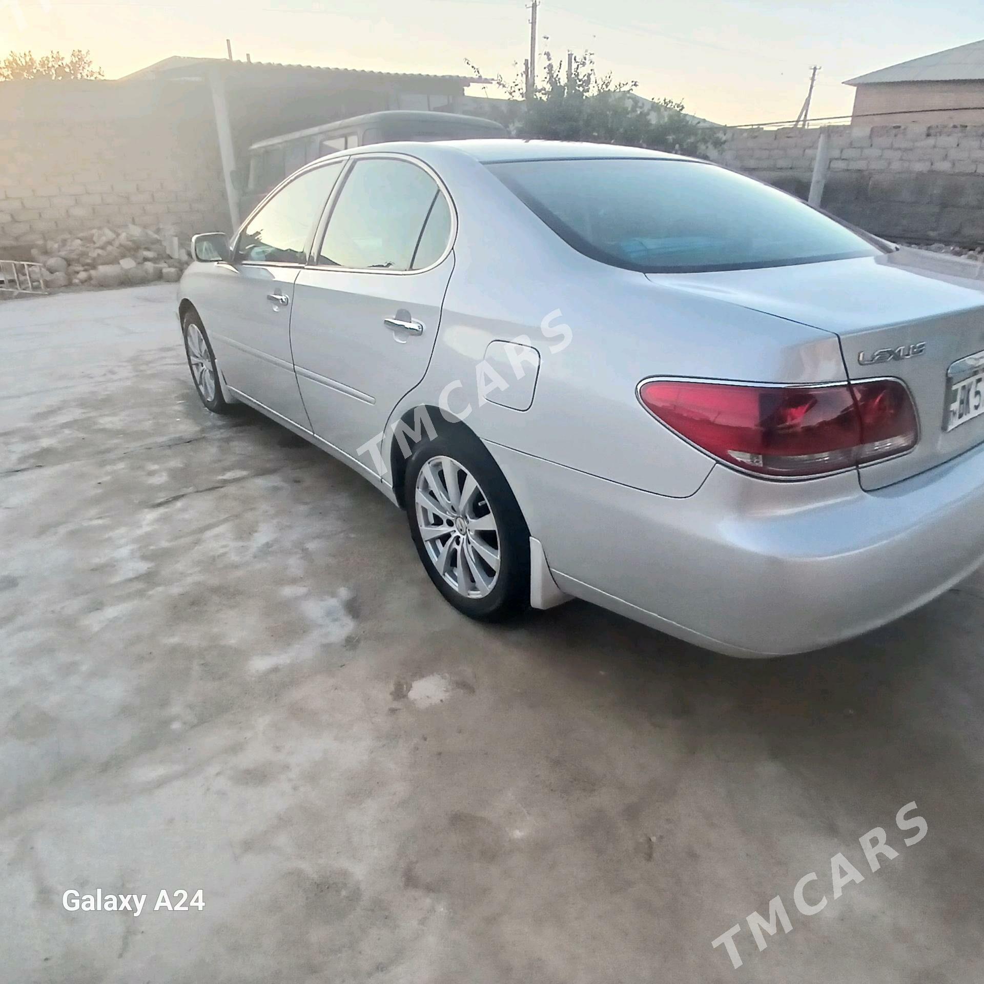 Lexus ES 300 2002 - 158 000 TMT - Теджен - img 3