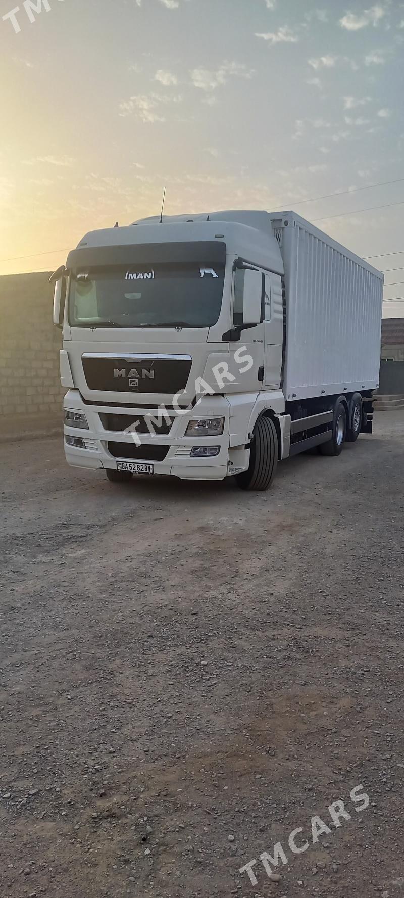 Man TGX 2008 - 720 000 TMT - Гумдаг - img 2