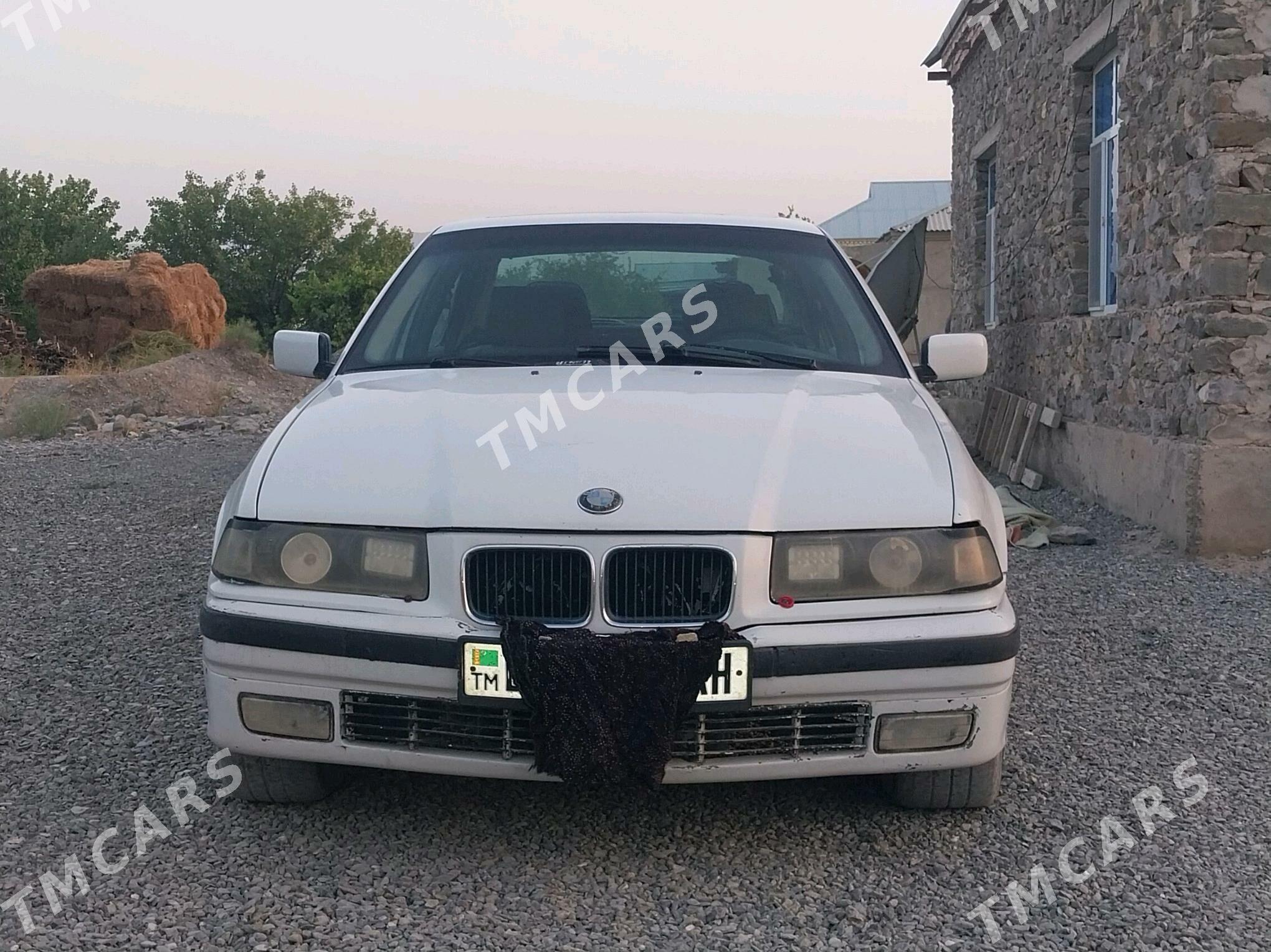 BMW 325 1992 - 30 000 TMT - Бахарден - img 2