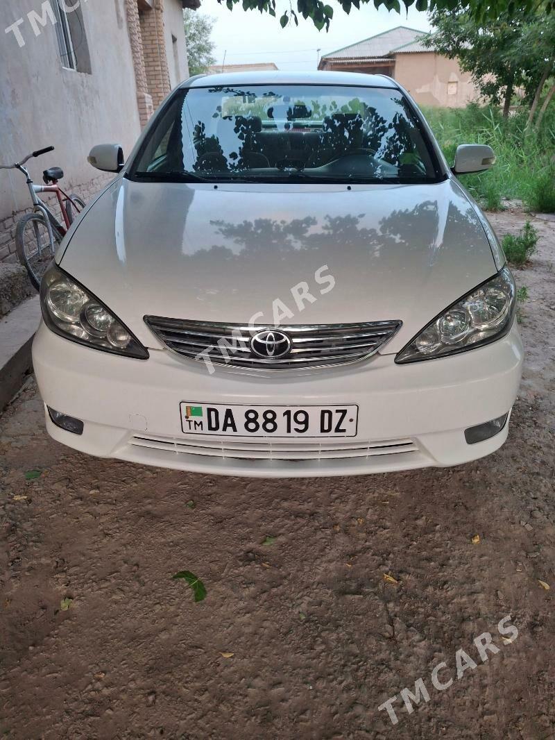 Toyota Camry 2002 - 150 000 TMT - Губадаг - img 4