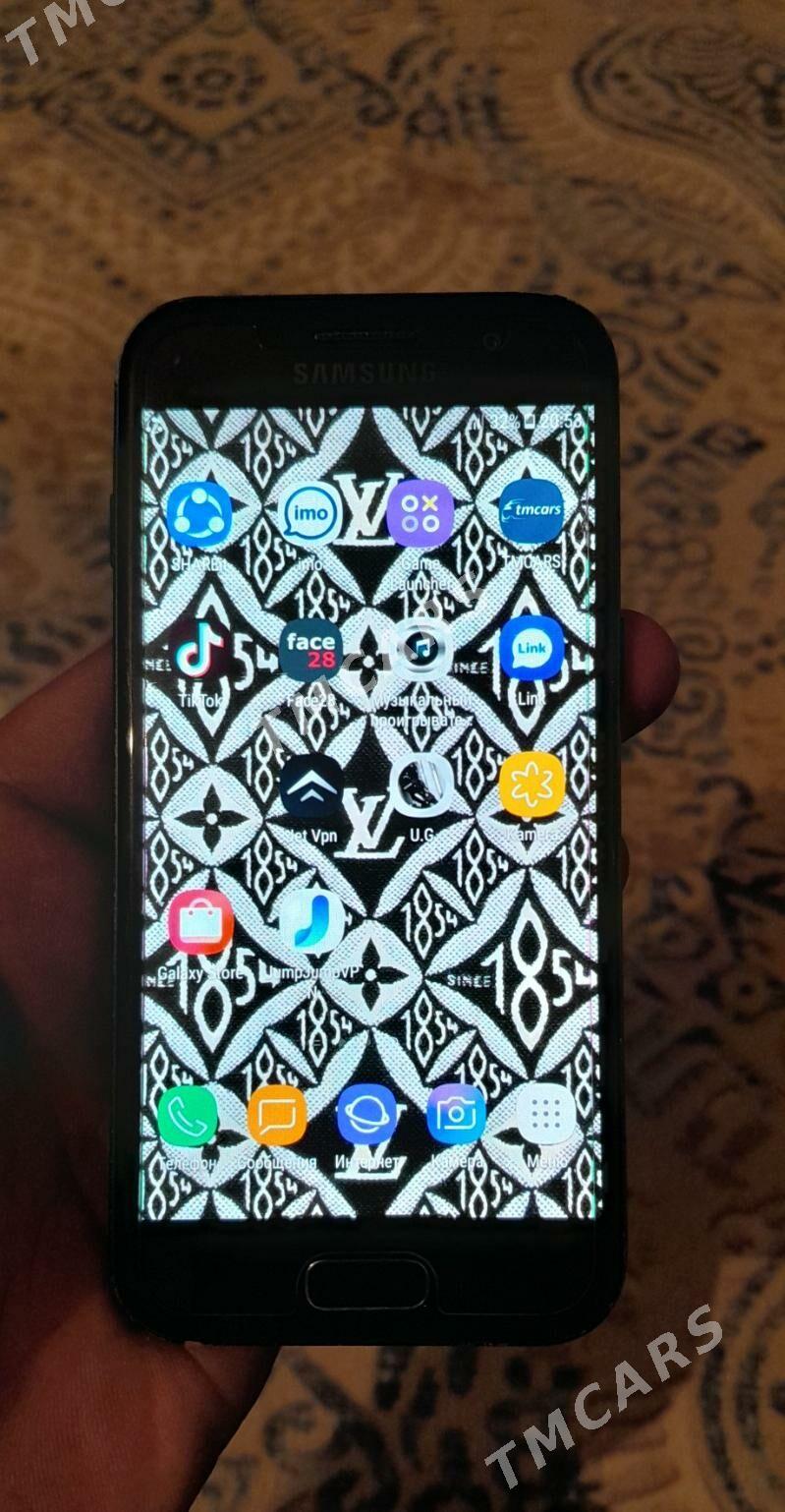 samsung a3 2017 - Parahat 3 - img 2