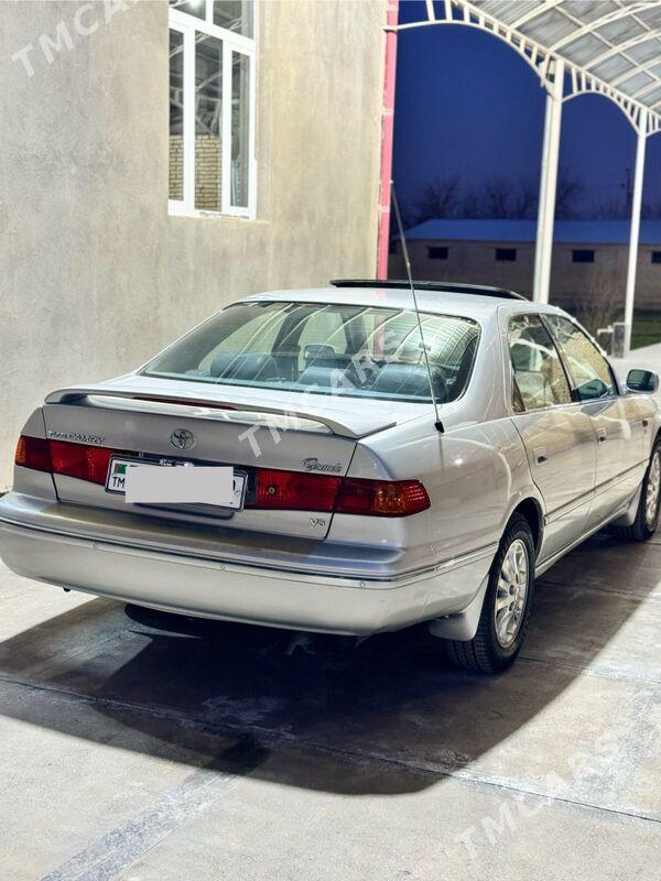 Toyota Camry 2000 - 170 000 TMT - Мары - img 2