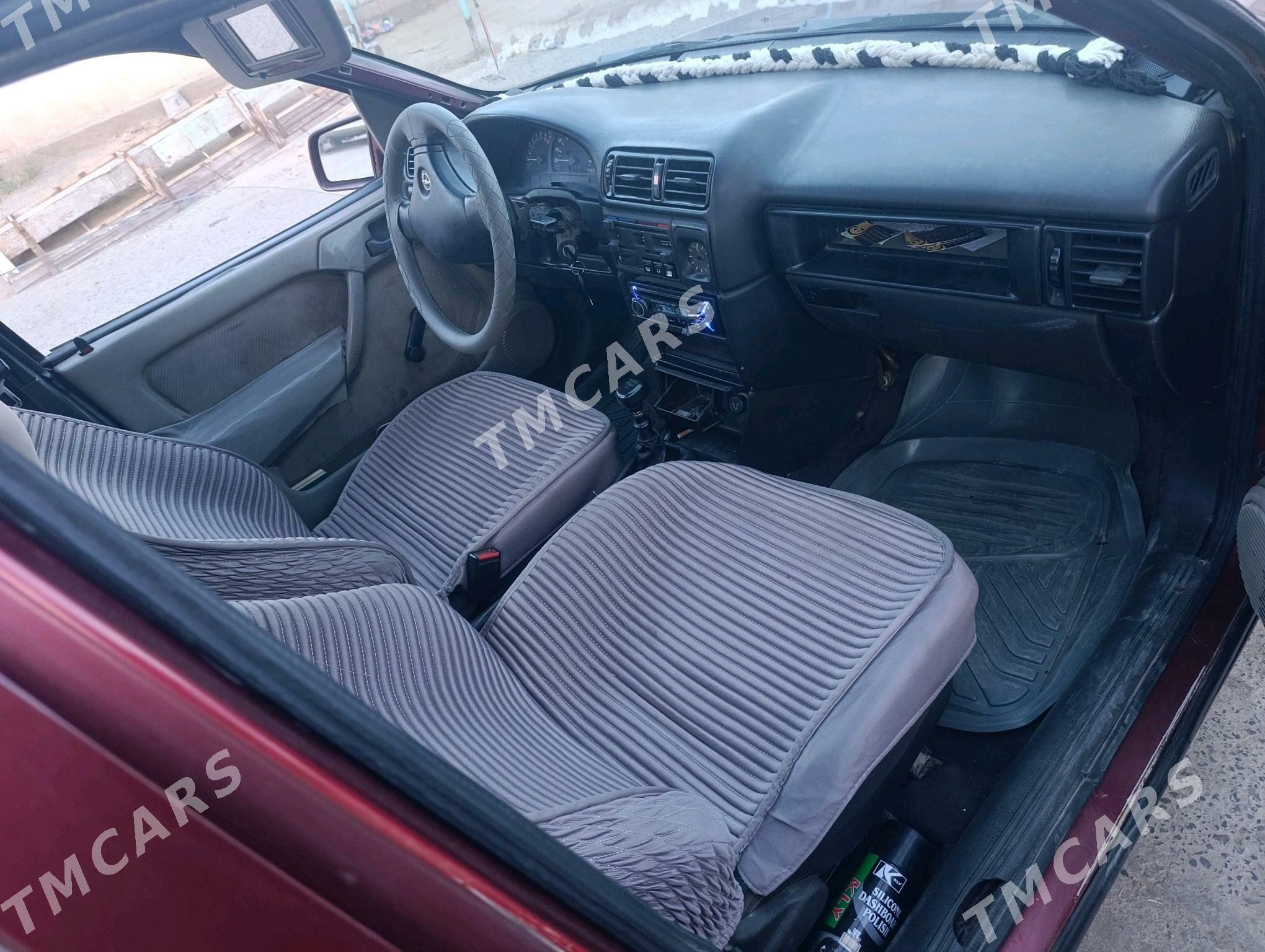 Opel Vectra 1992 - 52 000 TMT - Dänew - img 6