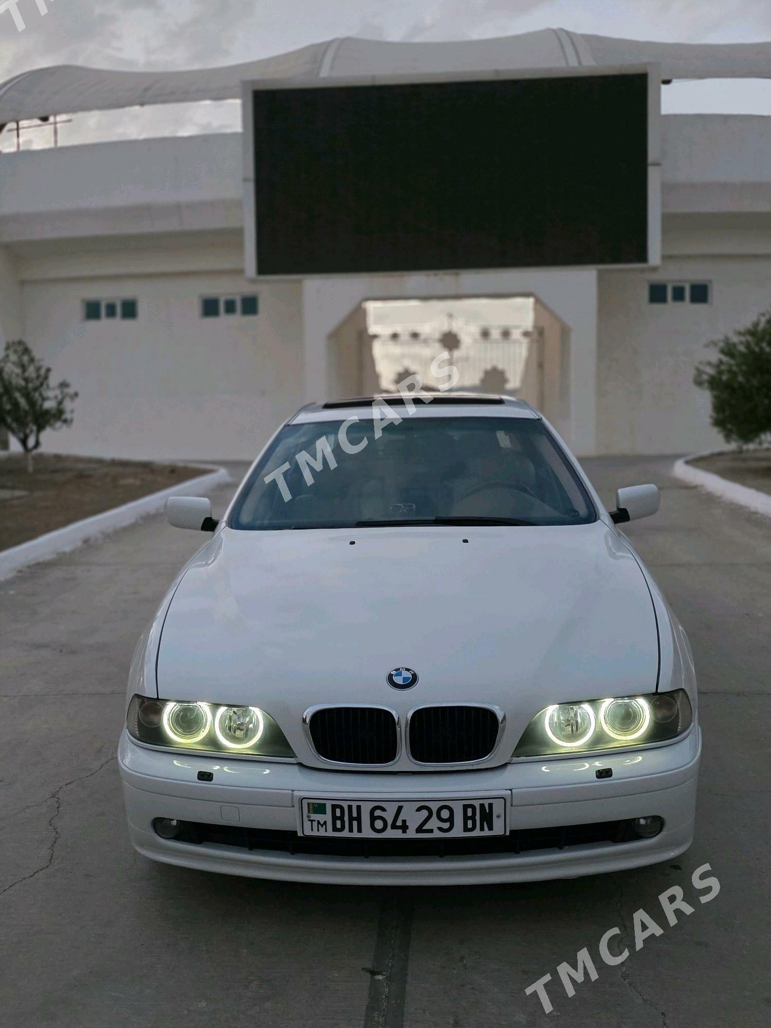 BMW E39 2002 - 120 000 TMT - Balkanabat - img 9
