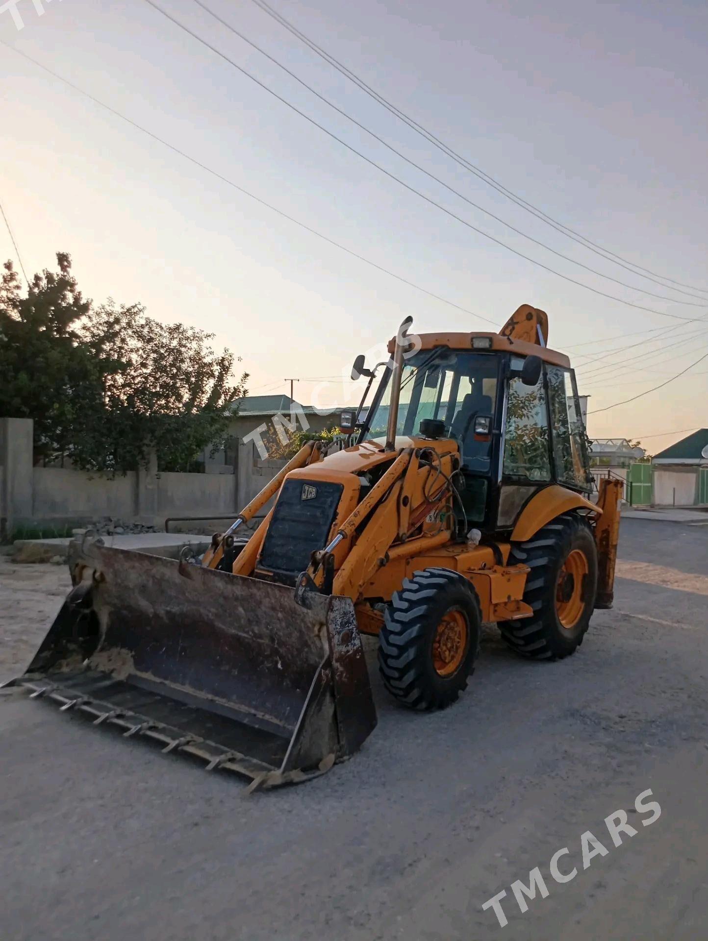 JCB 3CX Pothole Master 2000 - 300 000 TMT - Анев - img 1