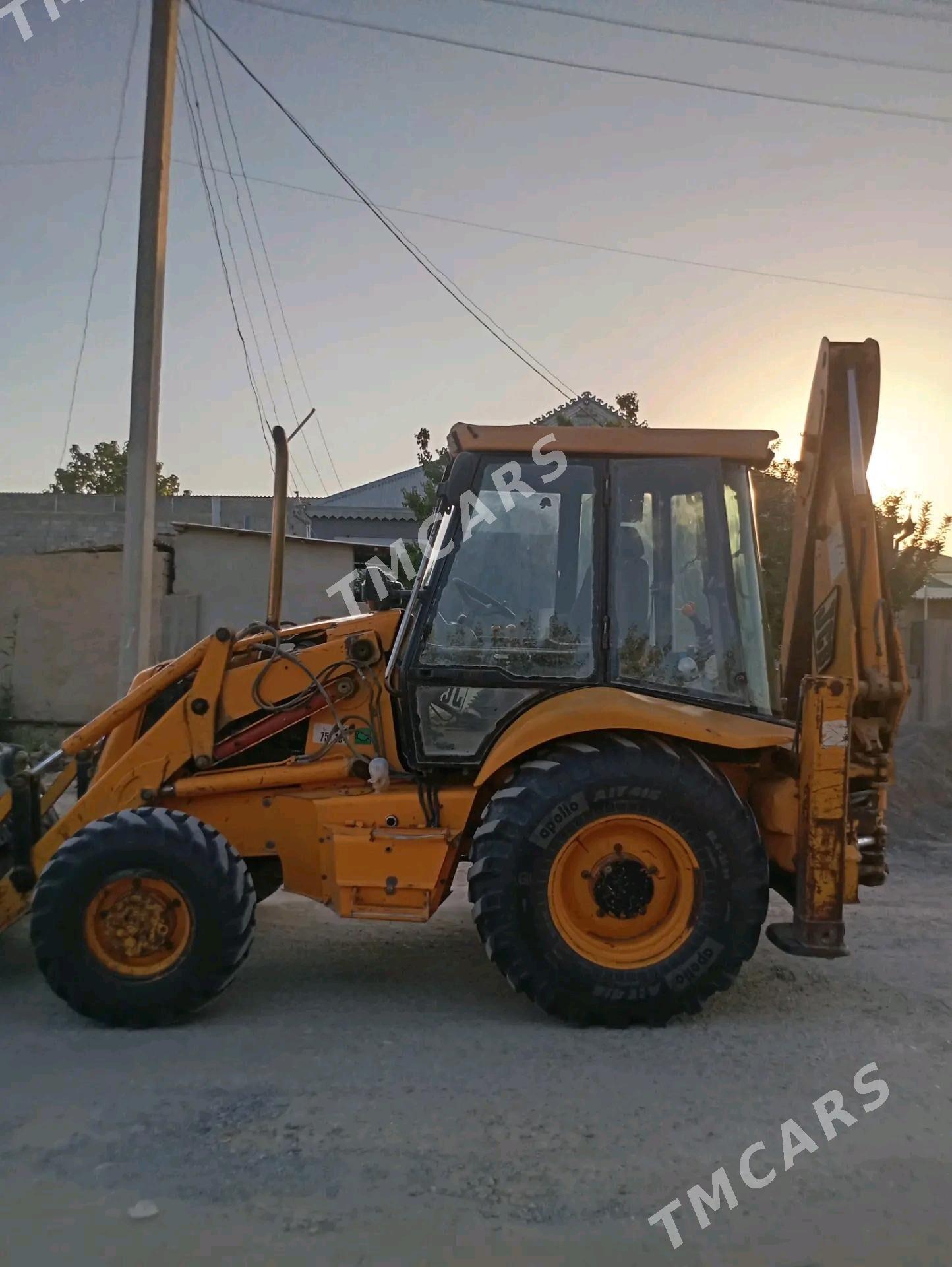 JCB 3CX Pothole Master 2000 - 300 000 TMT - Анев - img 2
