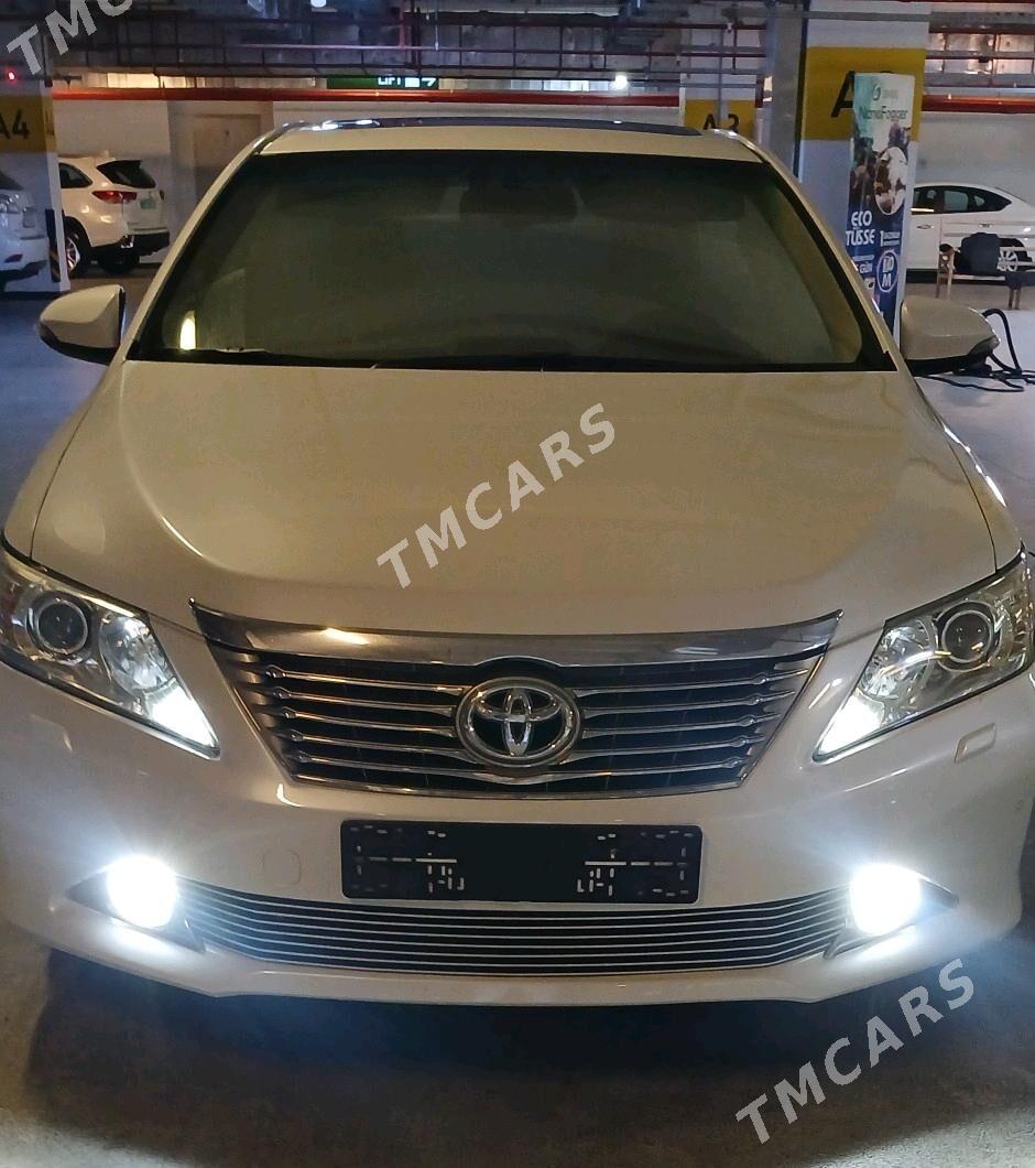 Toyota Camry 2014 - 320 000 TMT - Bäherden - img 1