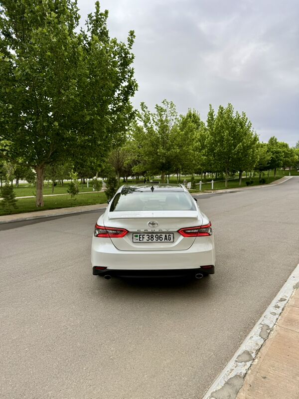 Toyota Camry 2023 - 595 000 TMT - Aşgabat - img 1