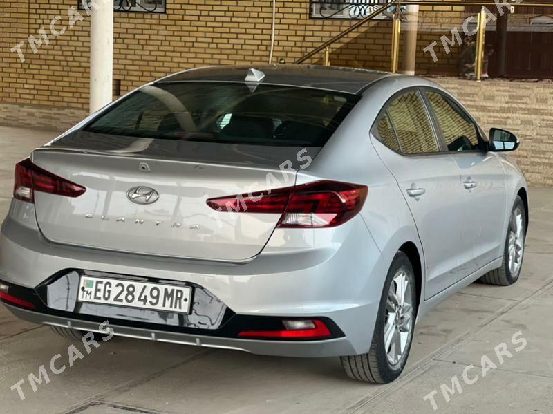 Hyundai Elantra 2020 - 220 000 TMT - Мары - img 3