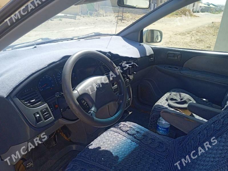 Toyota Sienna 2002 - 120 000 TMT - Туркменабат - img 3