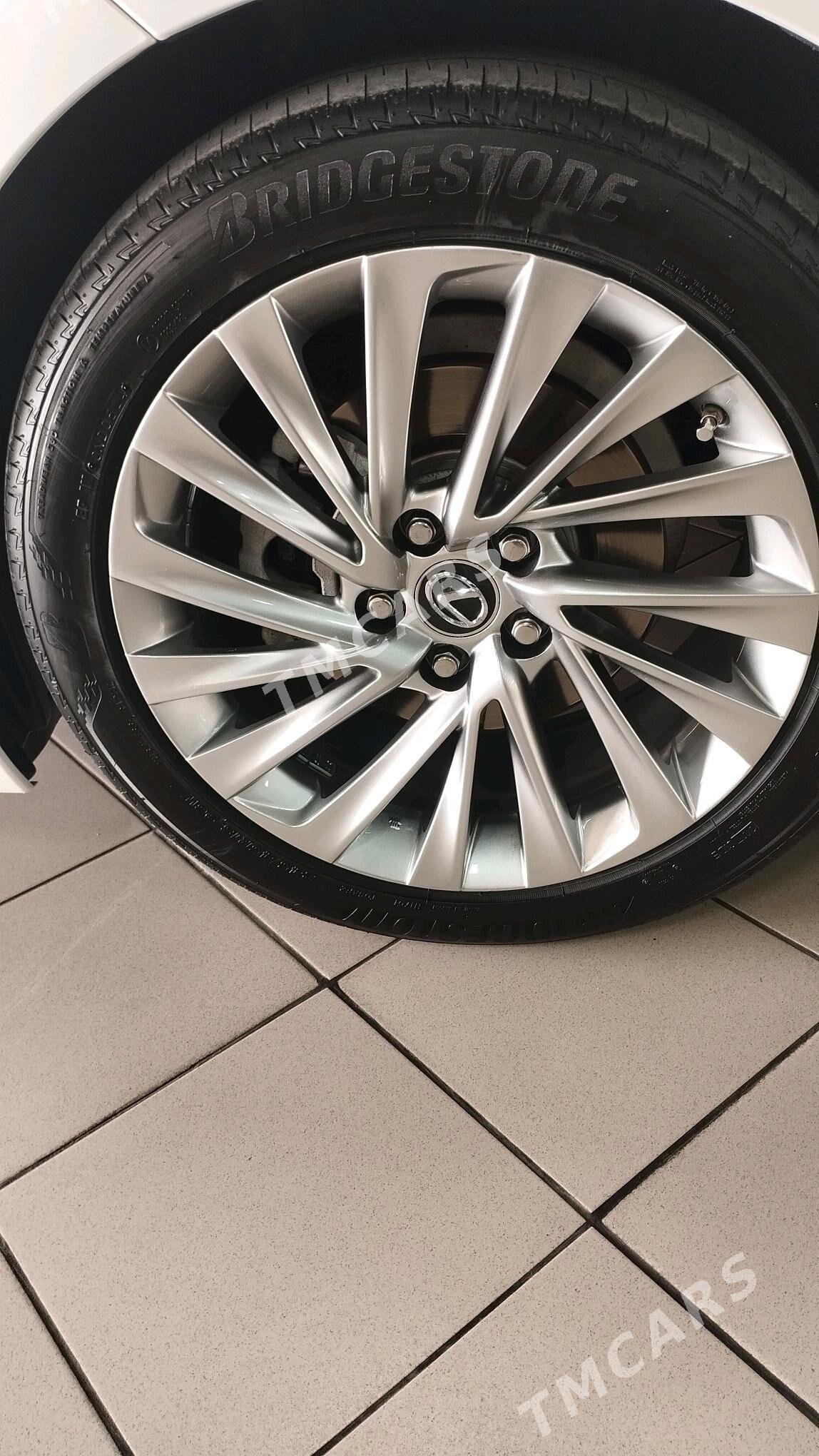 Lexus ES 350 2019 - 595 000 TMT - Bedew - img 8