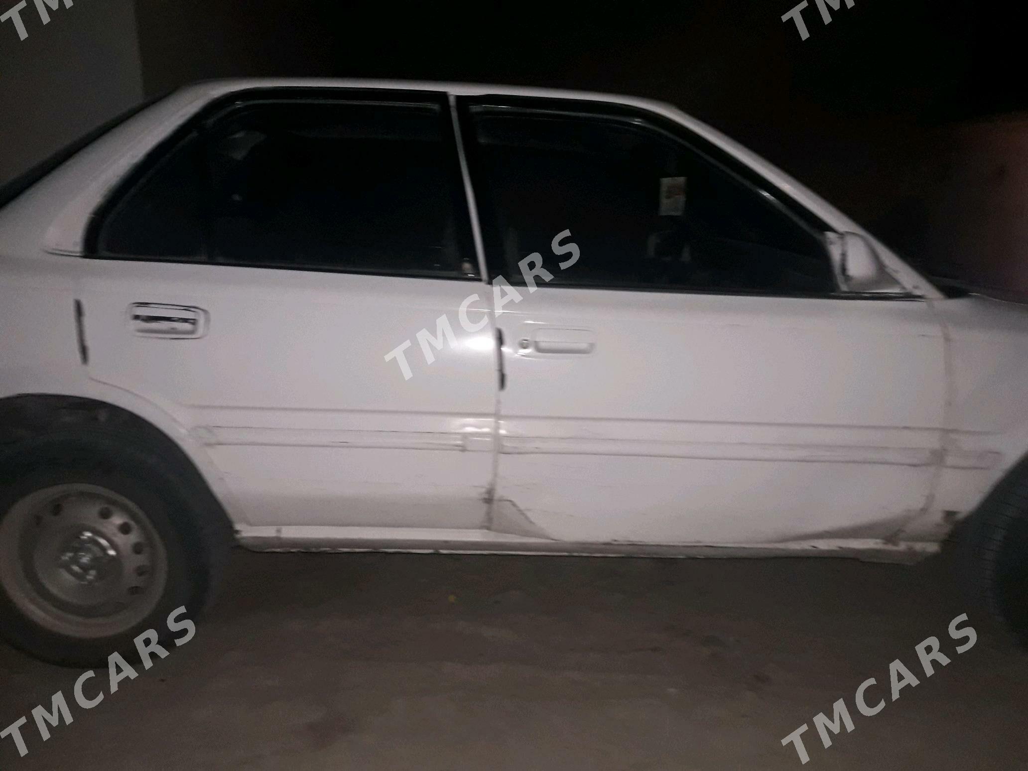 Toyota Corolla 1992 - 28 000 TMT - Ёлётен - img 3