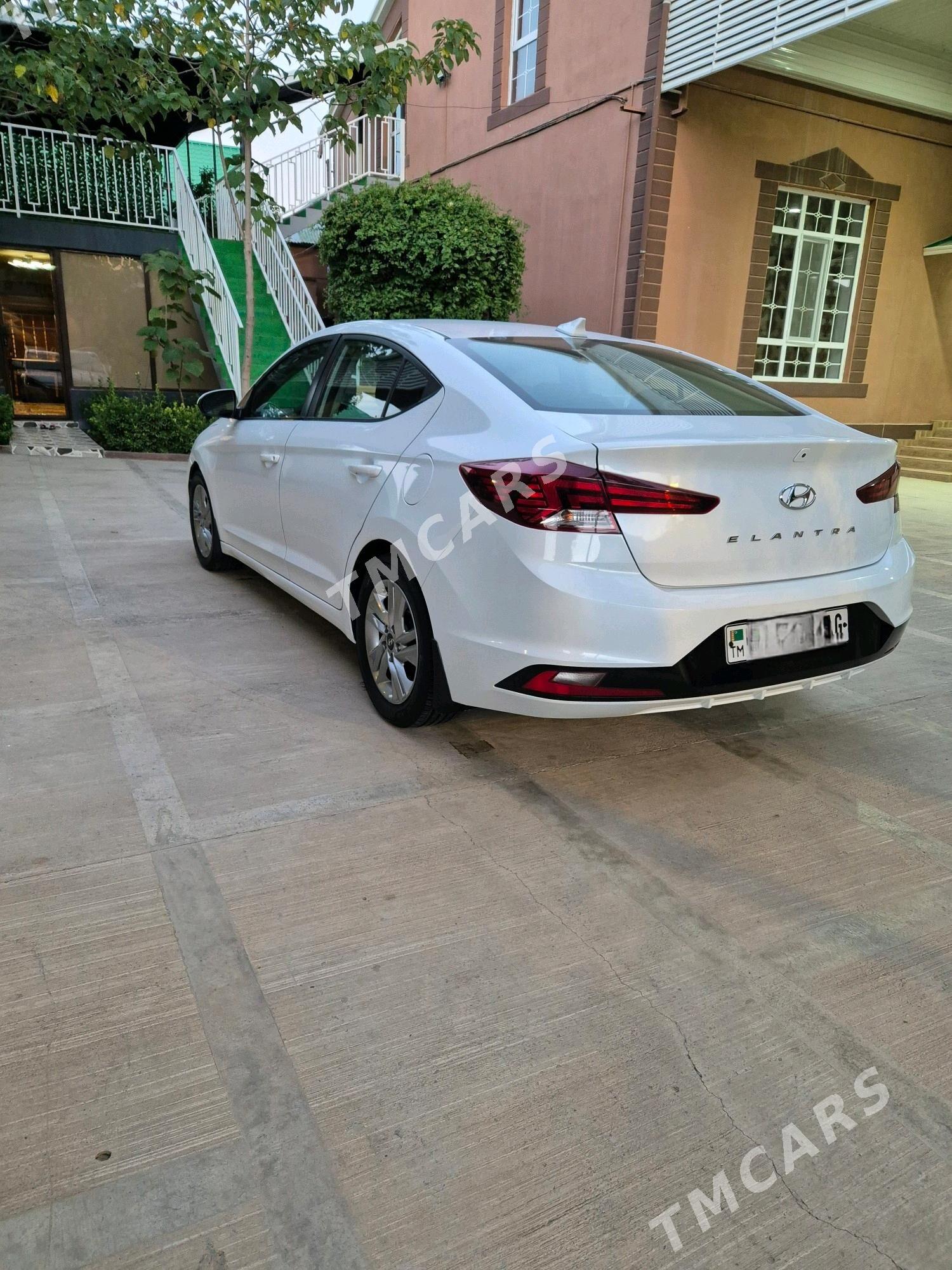 Hyundai Elantra 2020 - 185 000 TMT - Чоганлы - img 3