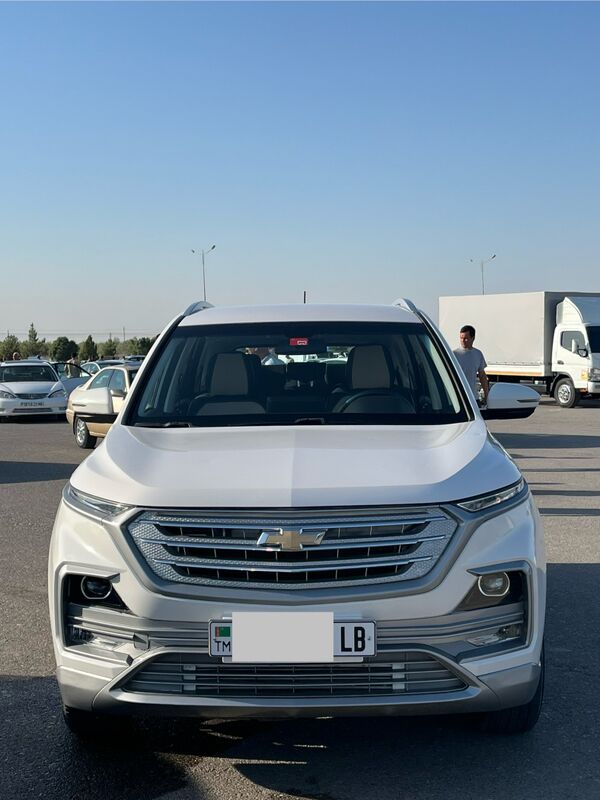 Chevrolet Captiva 2022 - 320 000 TMT - Туркменабат - img 1