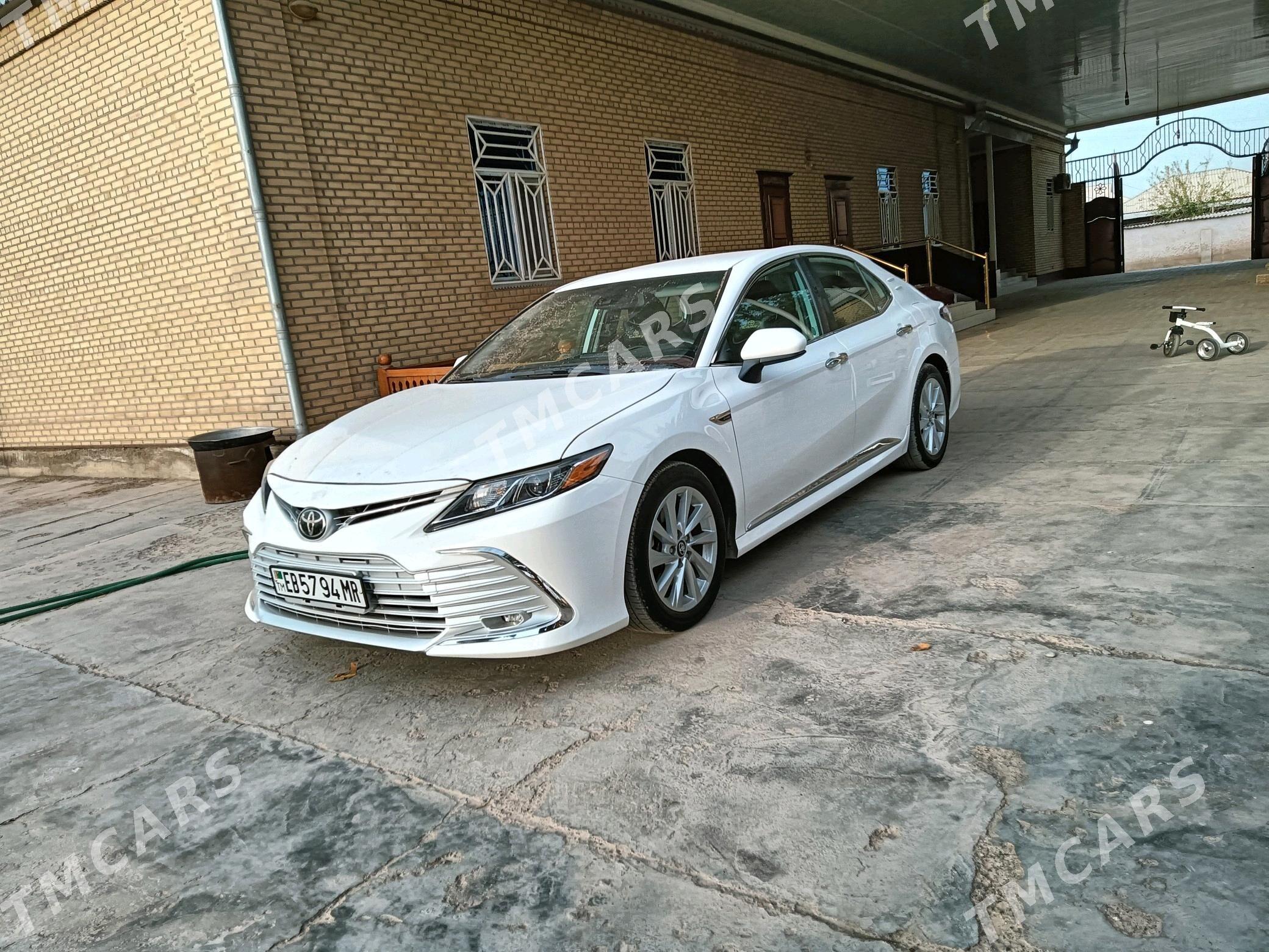 Toyota Camry 2022 - 340 000 TMT - Векильбазар - img 3