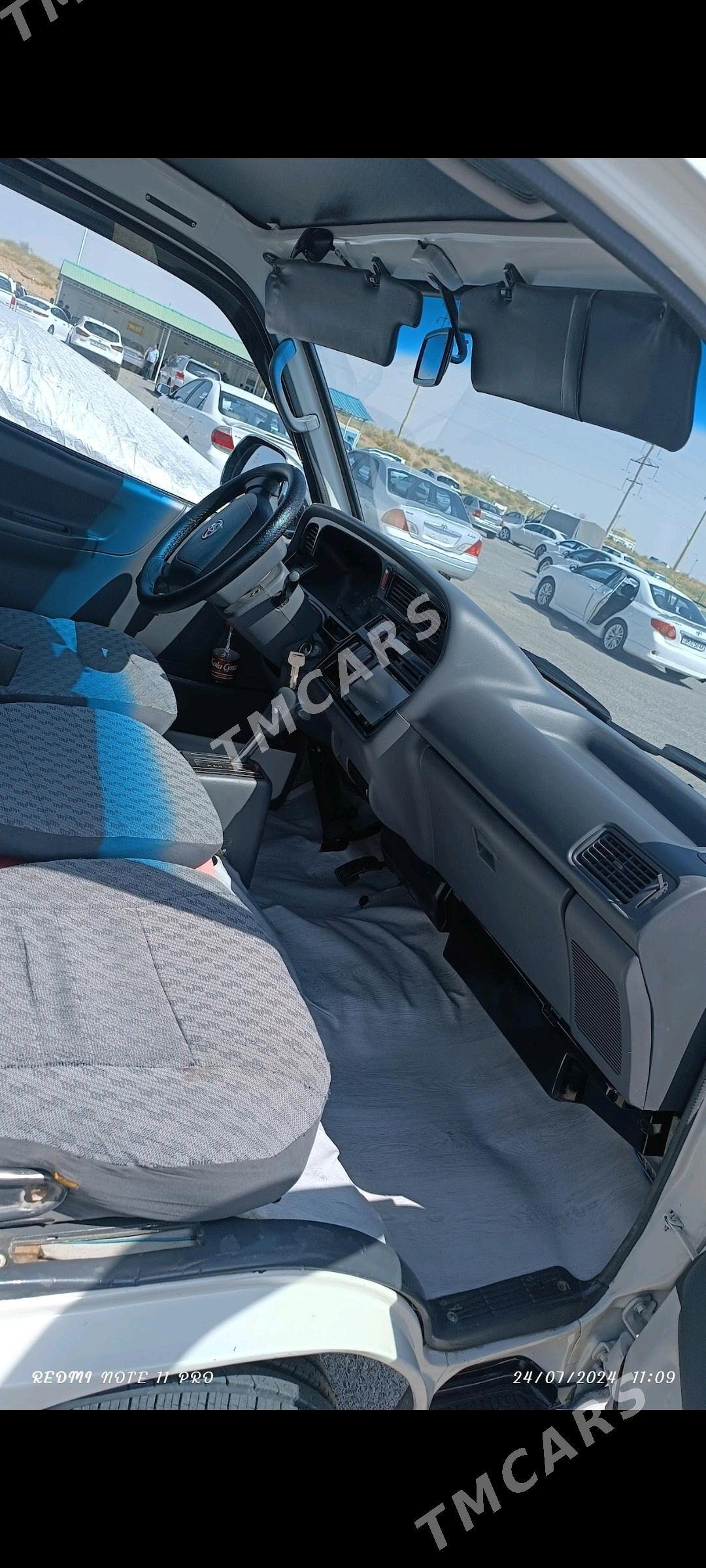 Toyota Hiace 2002 - 150 000 TMT - Койтендаг - img 5