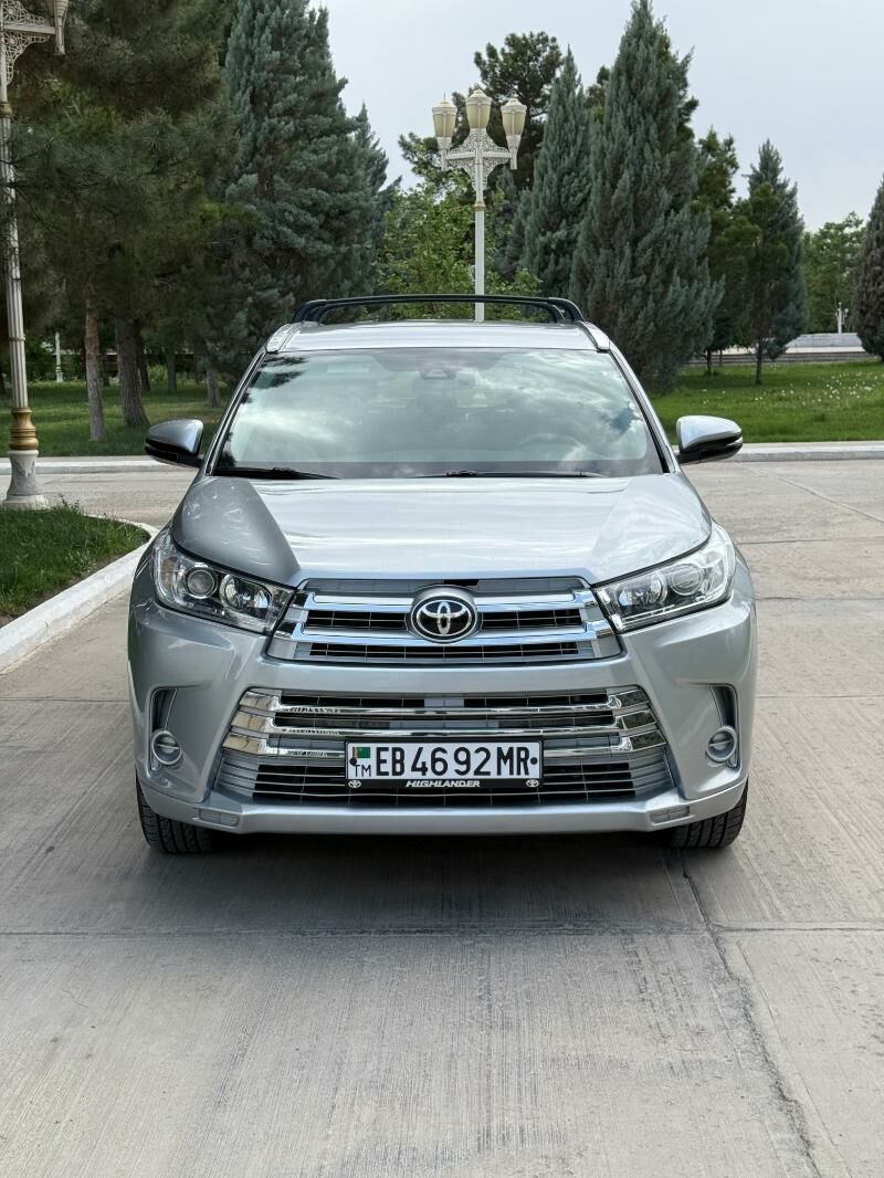 Toyota Highlander 2018 - 420 000 TMT - Aşgabat - img 5