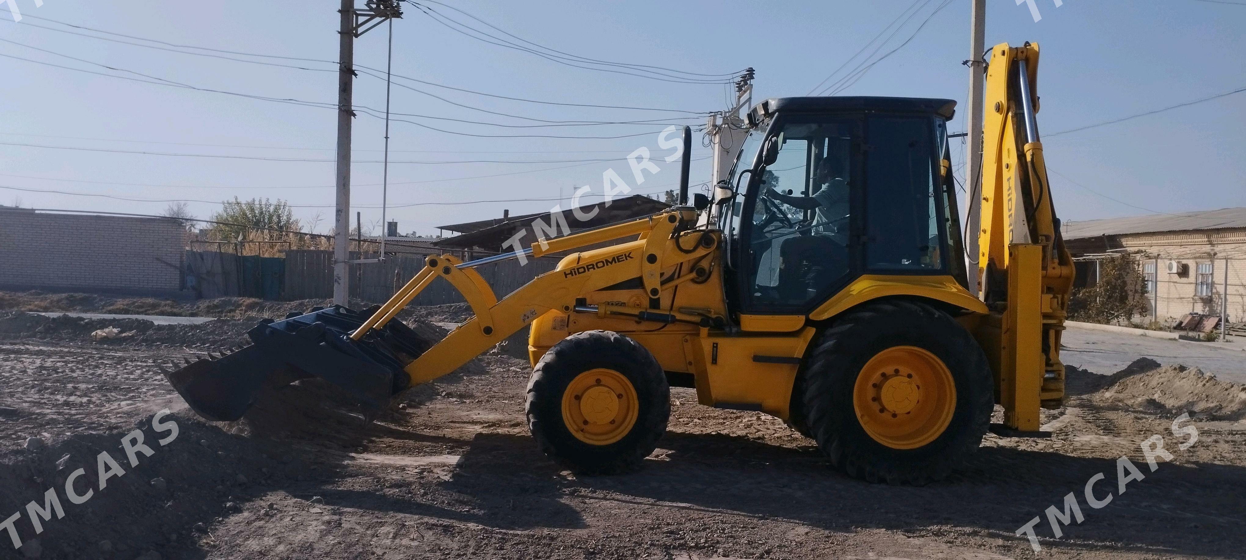 JCB 3CX Compact 2008 - 520 000 TMT - Чарджоу - img 8