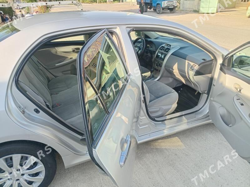 Toyota Corolla 2012 - 140 000 TMT - Яшлык - img 2