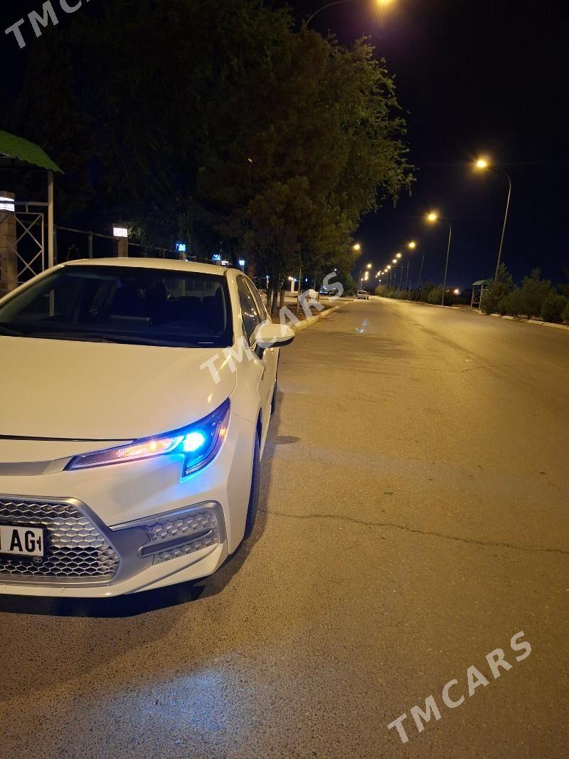 Toyota Corolla 2021 - 240 000 TMT - Бузмеин - img 3