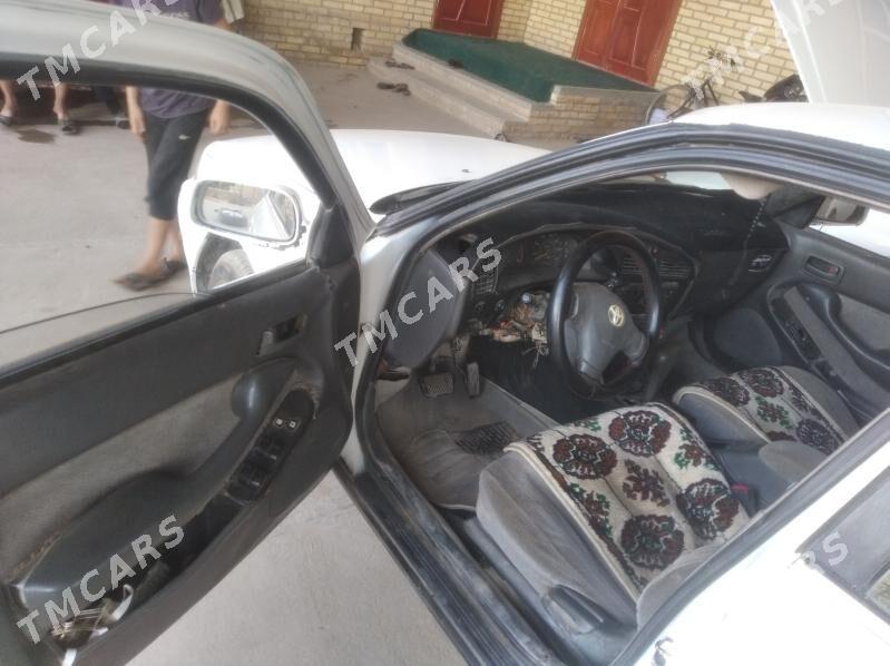 Toyota Camry 1992 - 45 000 TMT - Халач - img 2