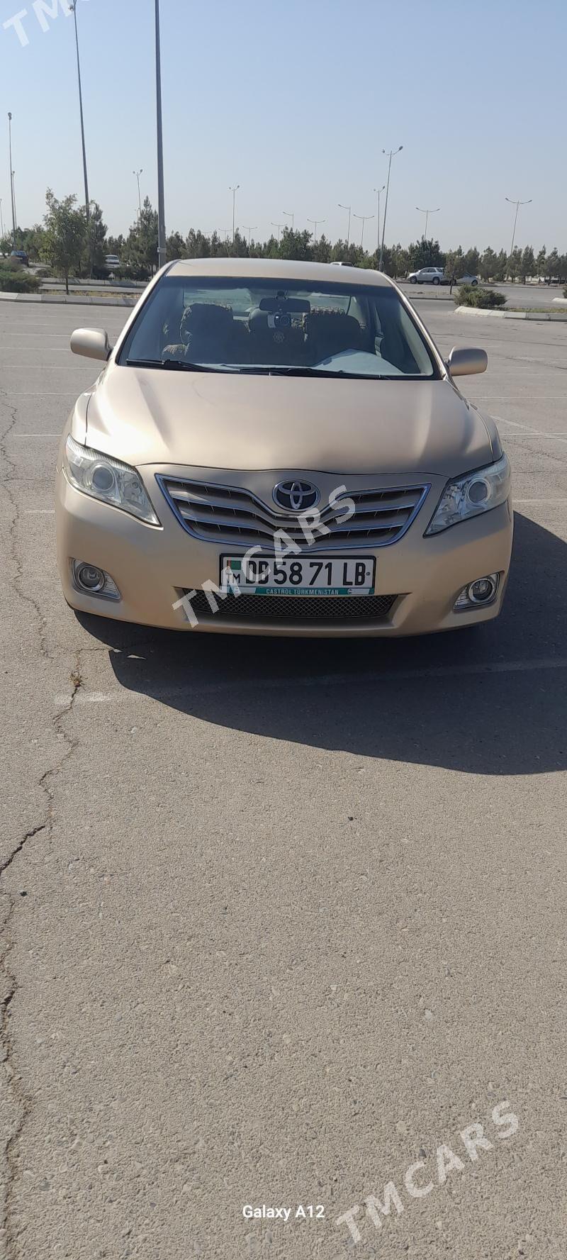 Toyota Camry 2010 - 200 000 TMT - Saýat - img 6