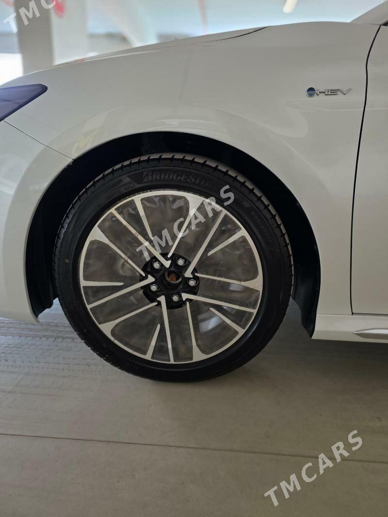 Toyota Camry 2025 - 799 500 TMT - Ашхабад - img 6