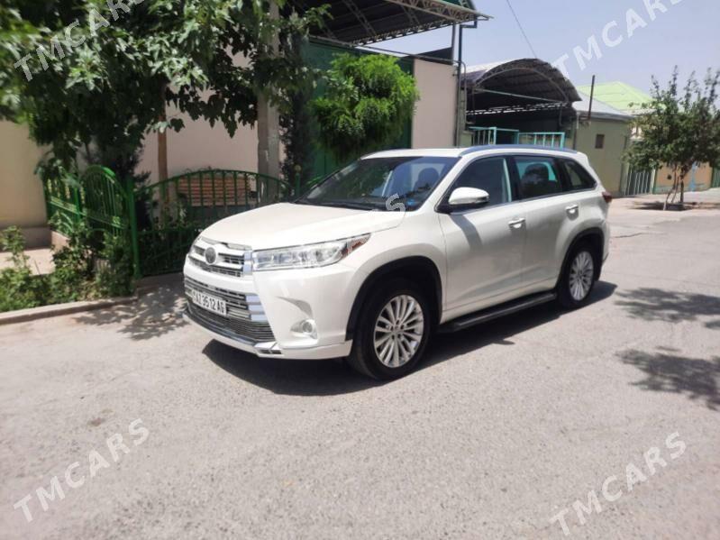 Toyota Highlander 2018 - 370 000 TMT - Ашхабад - img 5
