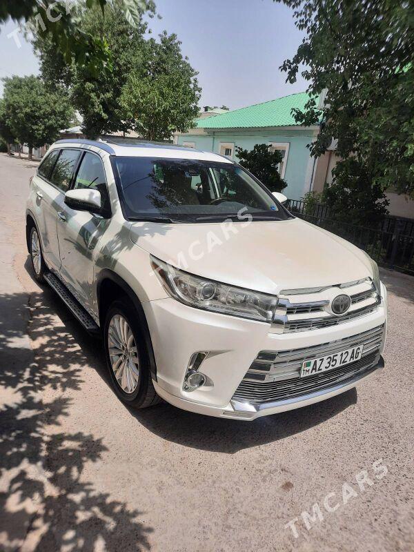 Toyota Highlander 2018 - 370 000 TMT - Ашхабад - img 6
