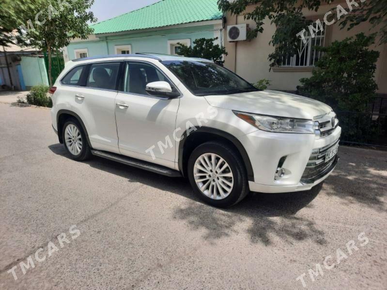 Toyota Highlander 2018 - 370 000 TMT - Ашхабад - img 2