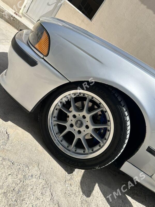 BMW E39 2001 - 135 000 TMT - Ашхабад - img 9