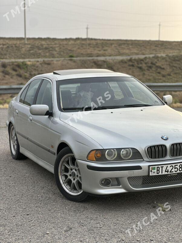 BMW E39 2001 - 135 000 TMT - Ашхабад - img 3