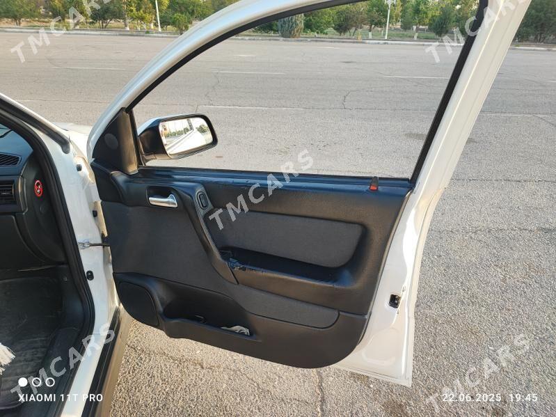 Opel Astra 2002 - 72 000 TMT - Дашогуз - img 4