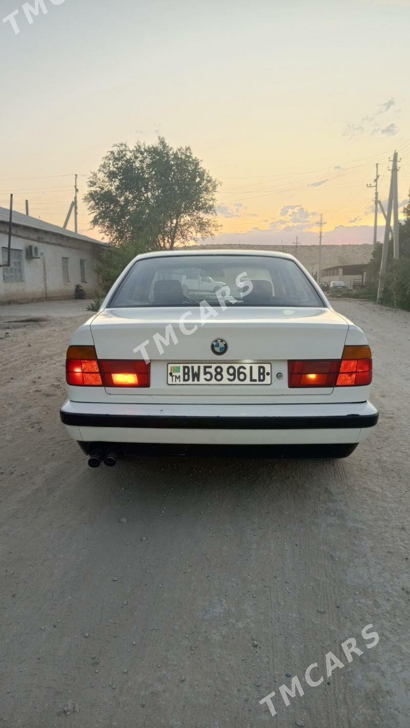 BMW 525 1990 - 36 000 TMT - Farap - img 5