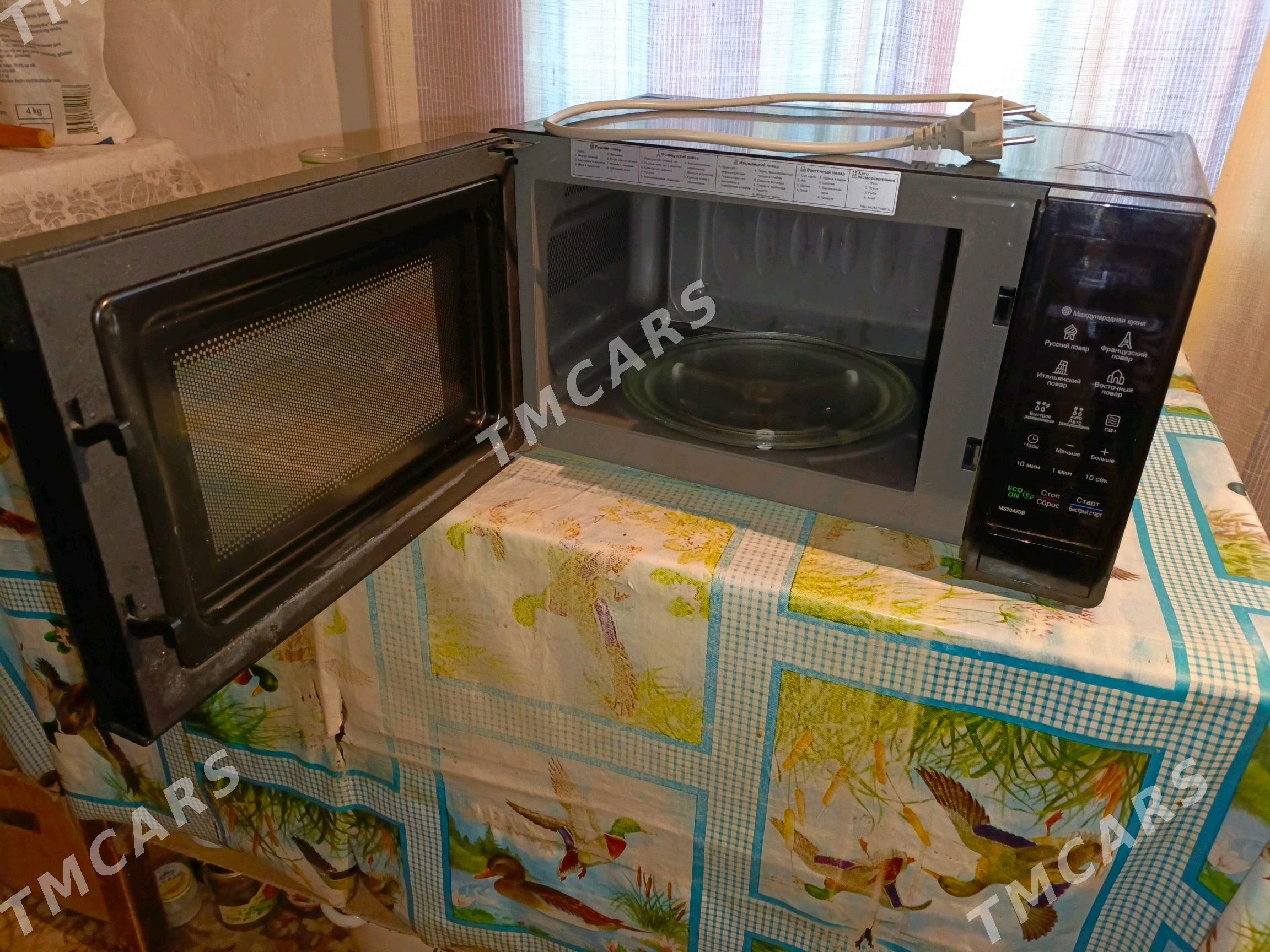 продам микроволновку - Baýramaly - img 1