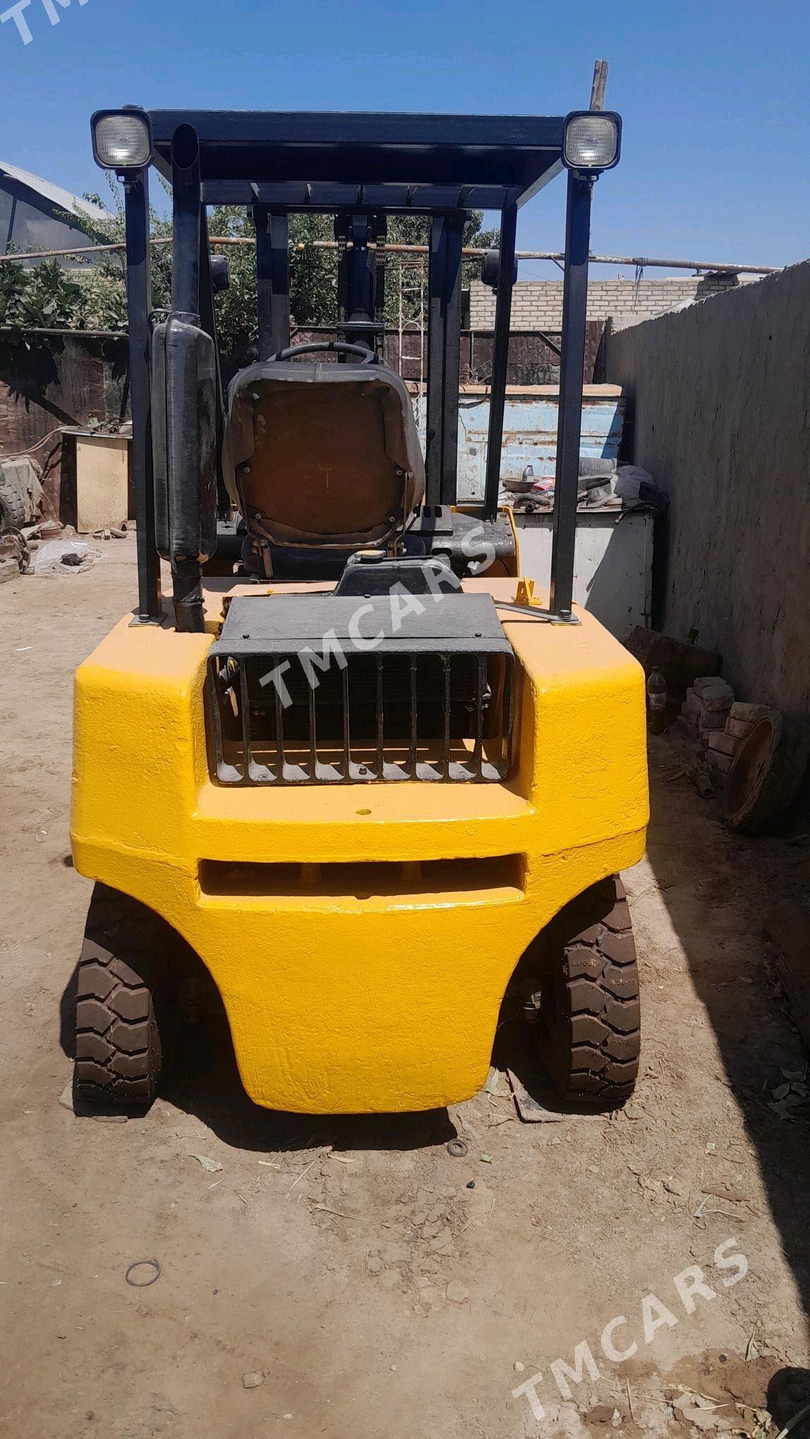 Kara Forklift 1990 - 80 000 TMT - Мары - img 3