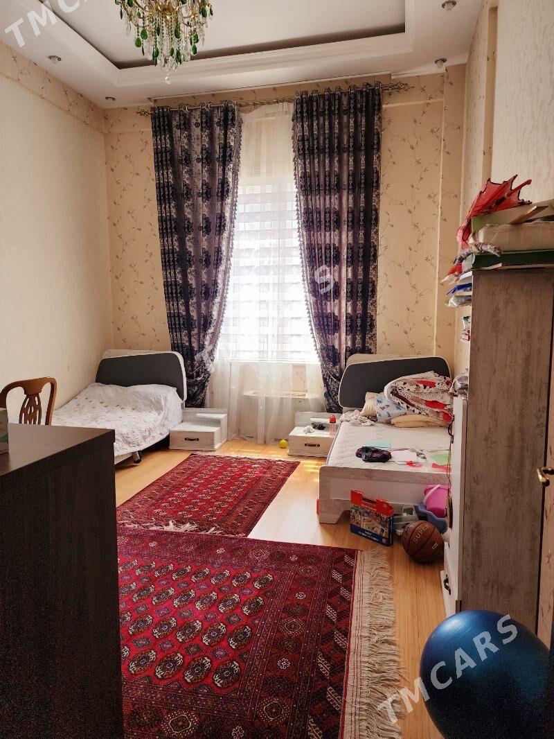Podwoyskiy elitka 5 komnat - Ашхабад - img 8