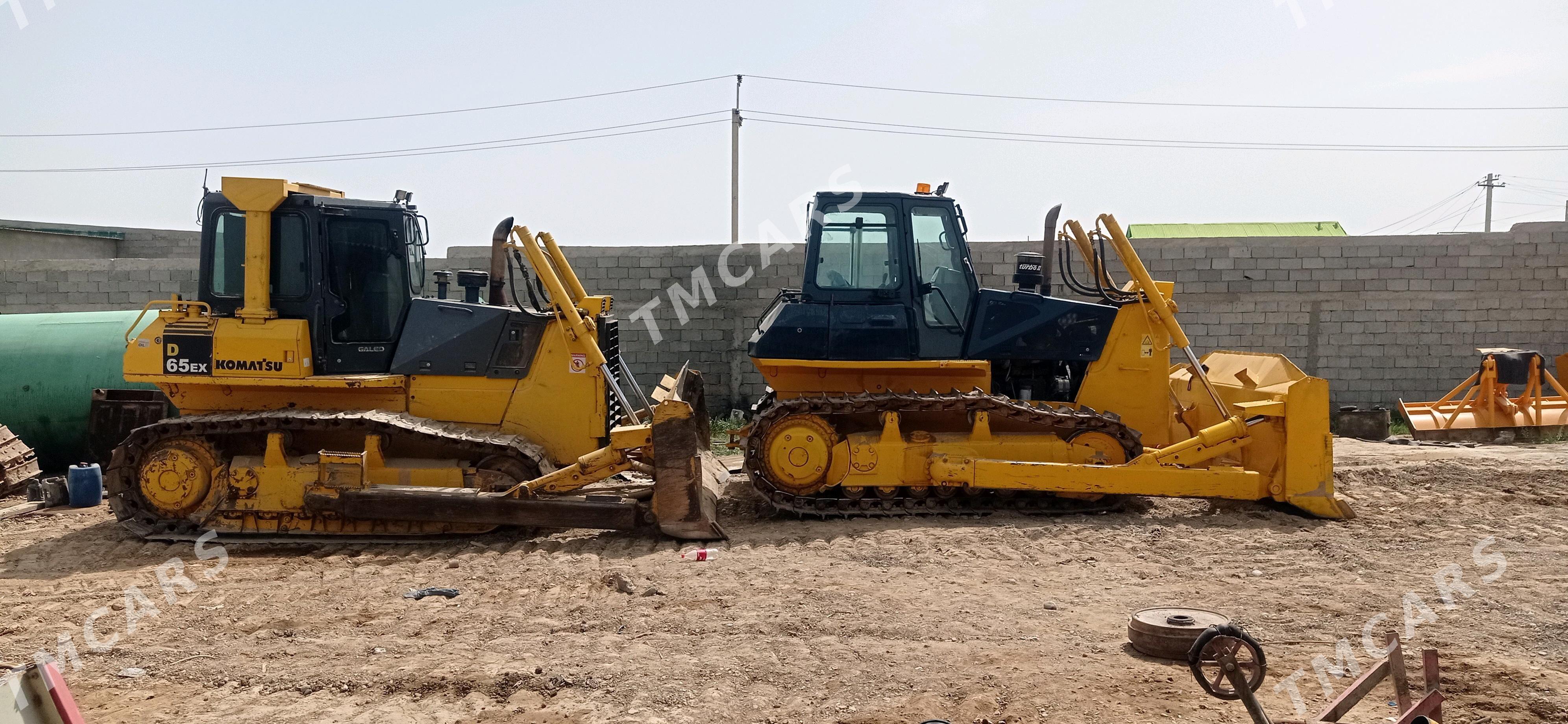 Komatsu D65EX-17 2008 - 650 000 TMT - Бузмеин - img 2