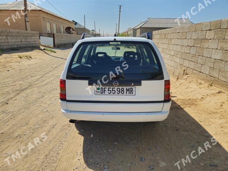 Opel Astra 1997 - 40 000 TMT - Тагтабазар - img 3