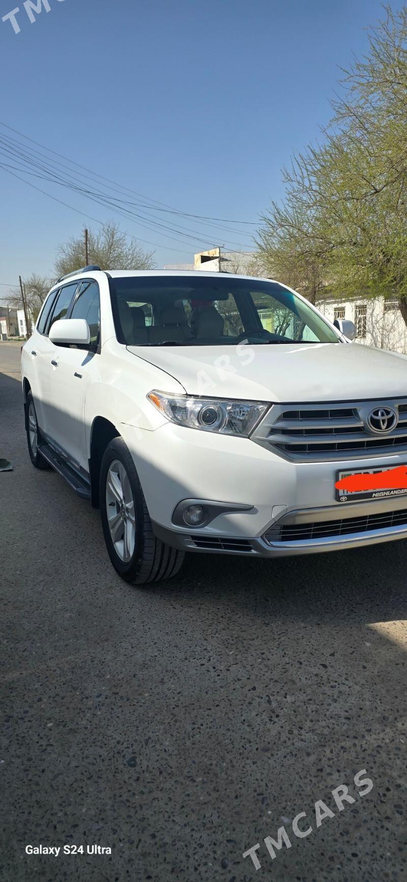 Toyota Highlander 2010 - 300 000 TMT - Ýolöten - img 3
