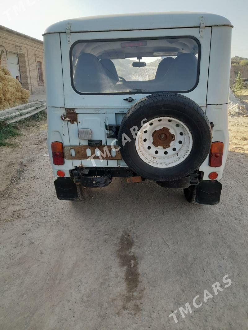 UAZ 469 2002 - 32 000 TMT - Çärjew - img 4