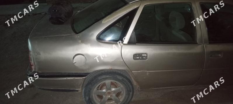 Opel Vectra 1991 - 20 000 TMT - Туркменабат - img 3