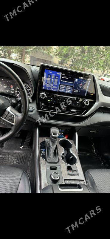 Toyota Highlander 2021 - 690 000 TMT - Ашхабад - img 4