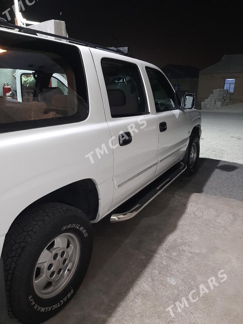 Chevrolet Suburban 2500 2001 - 180 000 TMT - Gökdepe - img 3